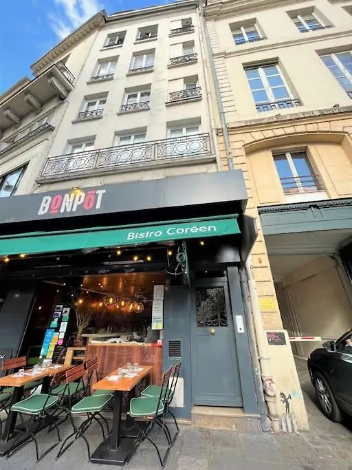 Le Boheme - Centre De Paris - Belle Vue - Wifi Apartment